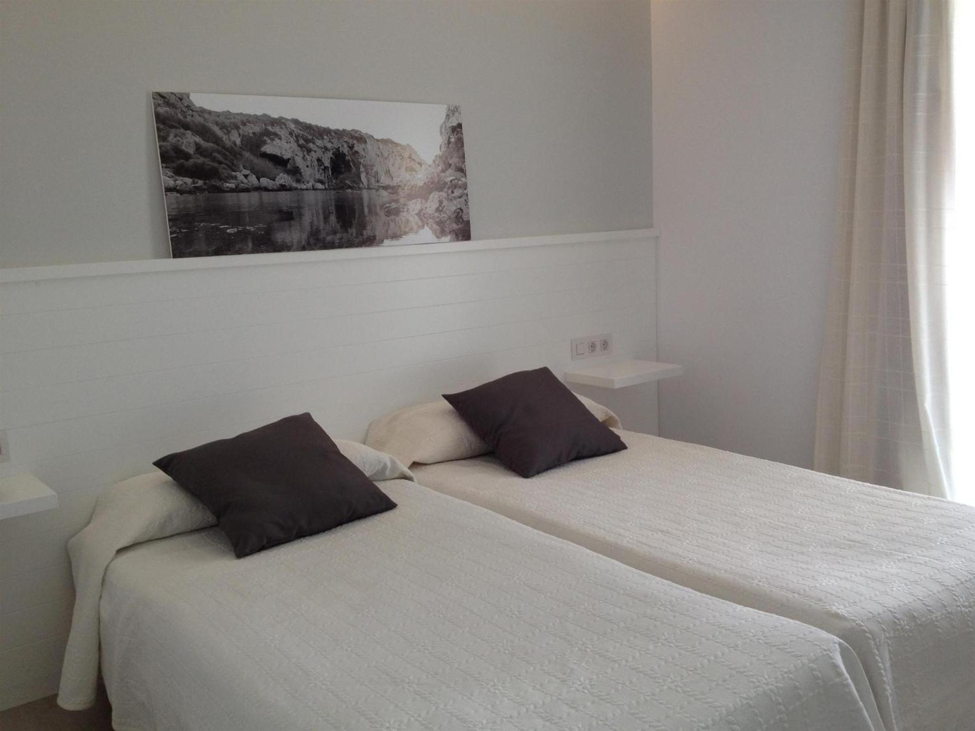 Hostal La Palma Fornells  Δωμάτιο φωτογραφία