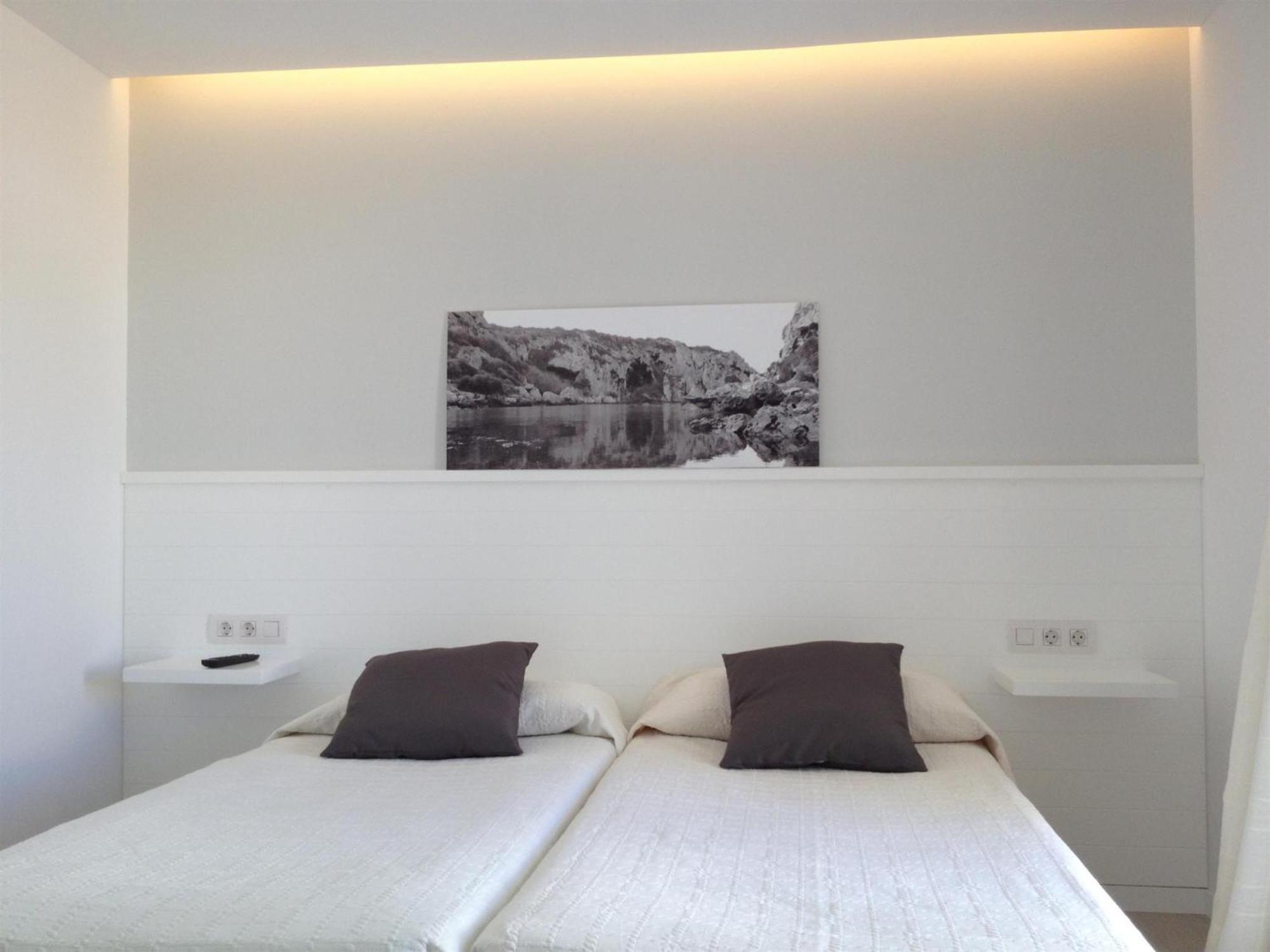 Hostal La Palma Fornells  Δωμάτιο φωτογραφία