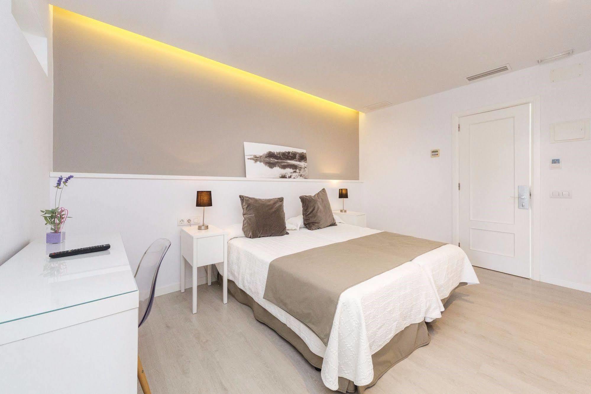 Hostal La Palma Fornells  Εξωτερικό φωτογραφία